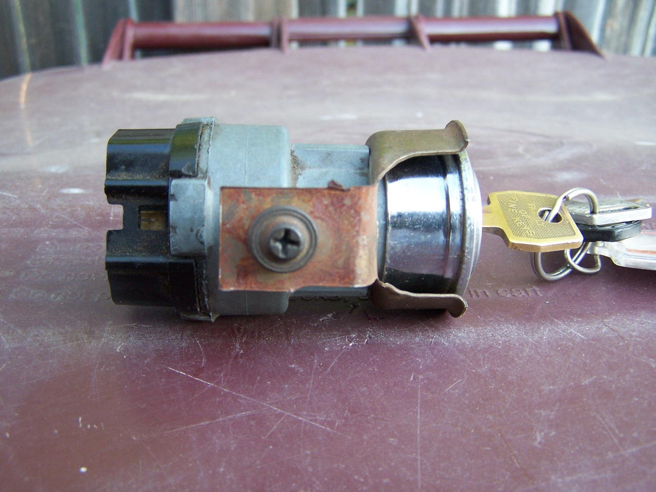 Name:  ignition switch 005.jpg
Views: 2407
Size:  134.9 KB