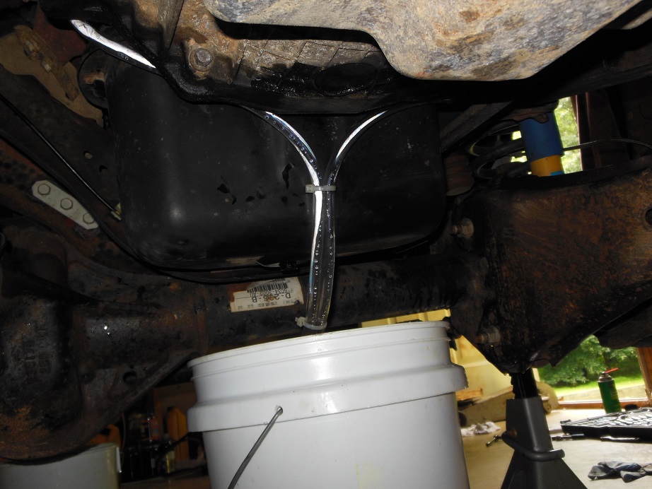 Name:  Chevy fuel reg Ford coolant flush fill 024.JPG
Views: 182
Size:  240.2 KB
