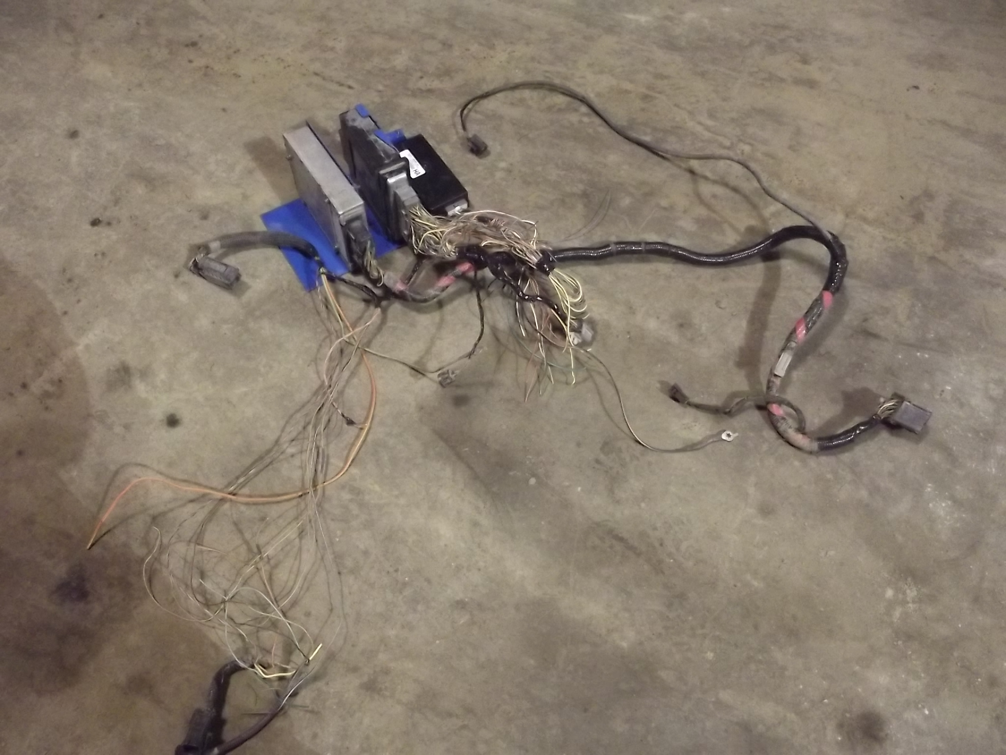 Simplified Wiring Engine Harness for a F350 7.3 - Ford Truck