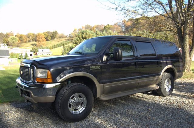 ford excursion tire size