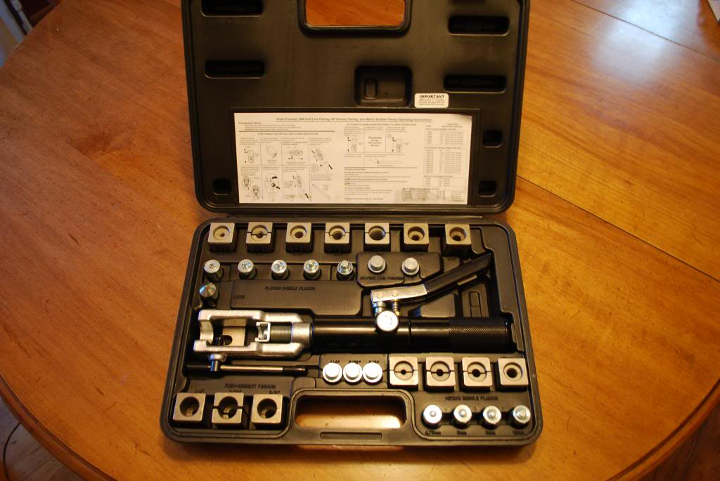 Name:  HydraulicFlaringTool001_zps51755309.jpg
Views: 422
Size:  85.9 KB