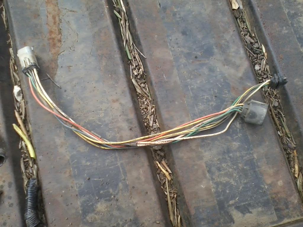 Name:  1225121333_zps5b4a6701.jpg
Views: 213
Size:  98.8 KB