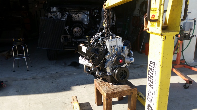 Name:  EngineHoist_zps58zs7gg4.jpg
Views: 112
Size:  151.4 KB