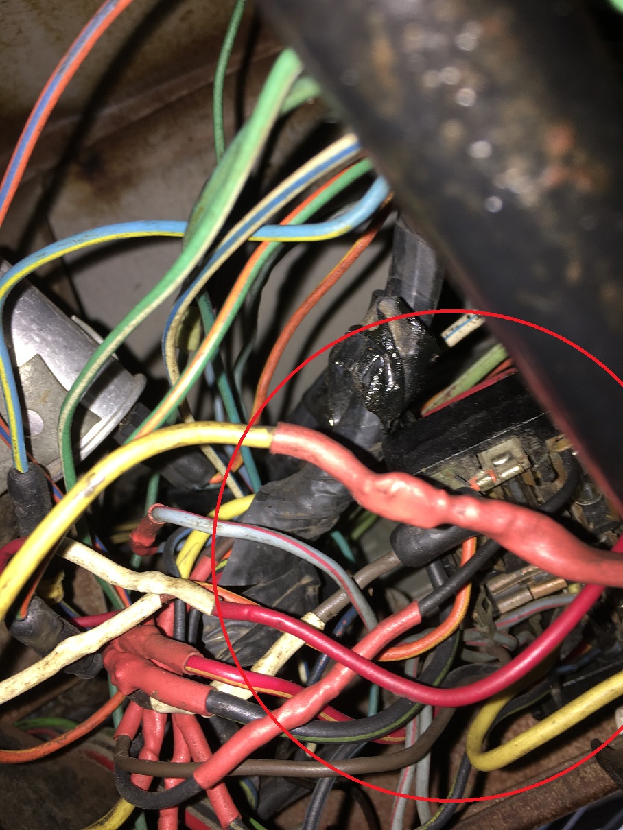 Fuse box really located here? - Ford Truck Enthusiasts Forums