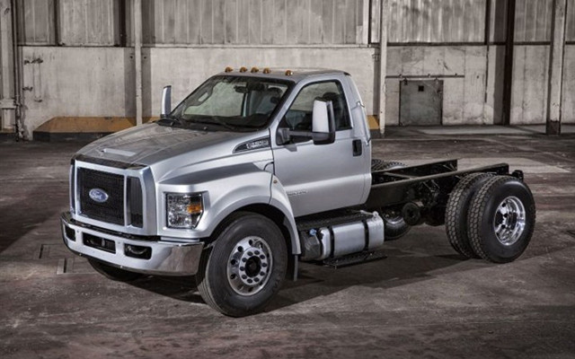 Ford Drops Details on Redesigned 2016 F-650/F-750