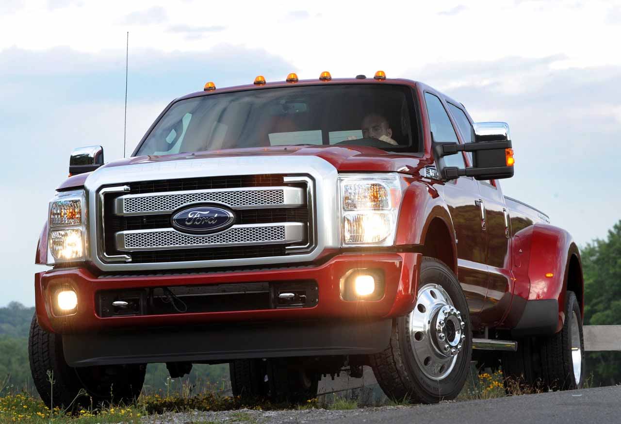 2015-FORD-SUPER-DUTY2