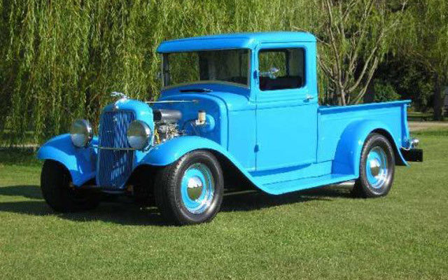 Jay Leno’s First Ride – A 1934 Ford Pickup