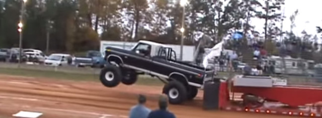 THROWBACK VIDEO 1973 Ford F-250 Stands on End