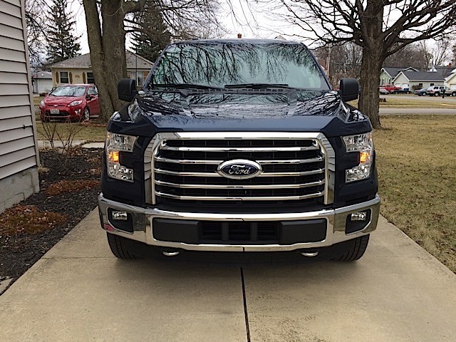 REVIEW 2015 Ford F-150 XLT 4X4 is the Future