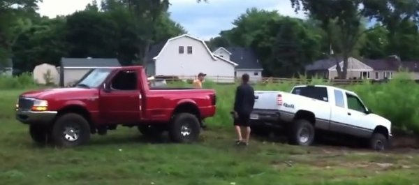 TRUCK PULLIN’ Ford Ranger Saves a Full Size Chevy