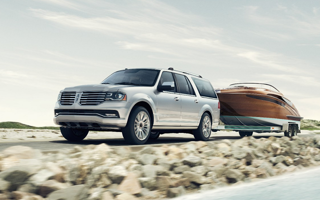The 2015 Lincoln Navigator is a Big, Luxurious, American Value