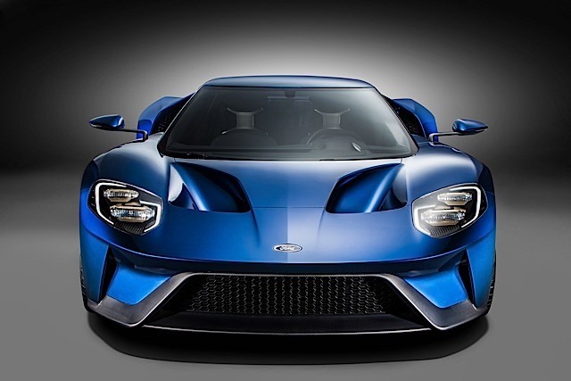Ford GT Racecar to Debut Next Month?