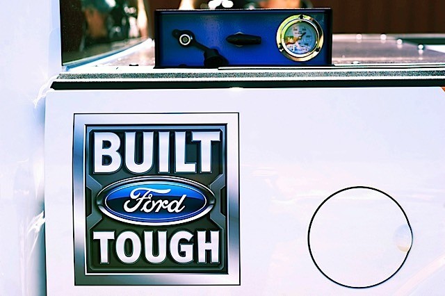TRUCK YEAH Ford the Leader in CNG Vehicle Sales