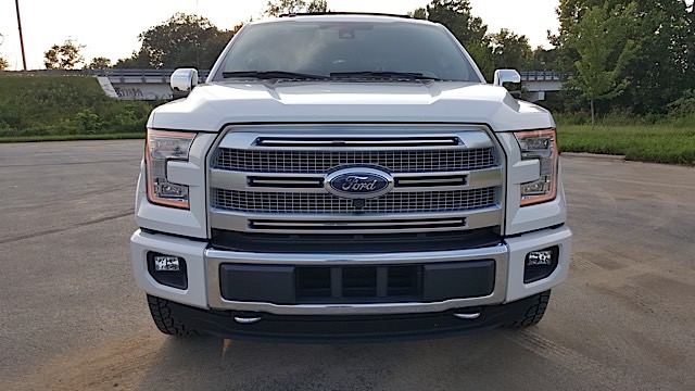 2015 Ford F-150 Platinum Review - 2015-07-01 20.07.36