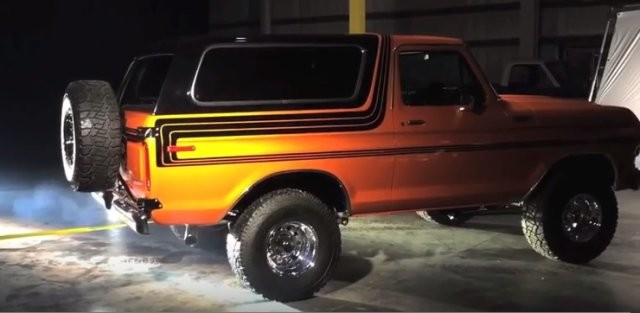 TIRE SMOKIN’ Awesome 1979 Bronco Does an Awesome Burnout