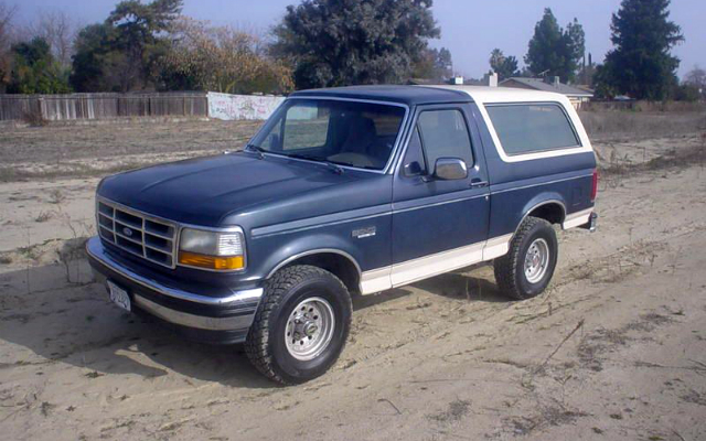 TRUCK YOU! A Big, Bad 1993 Ford Bronco