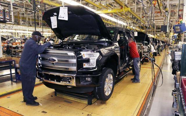 2016 Ford F-150 Named 2016 Green Truck of the Year