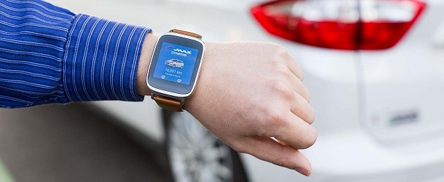 It’s All in the Wrist When It Comes to Your Hybrid or Electric Ford