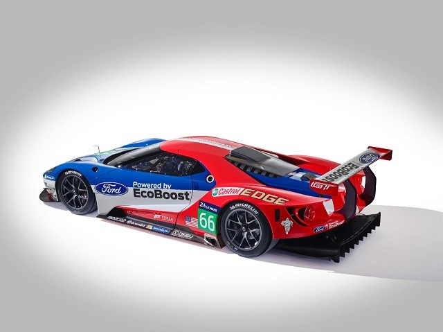 The New Ford GT Will Make Its Racing Debut in January