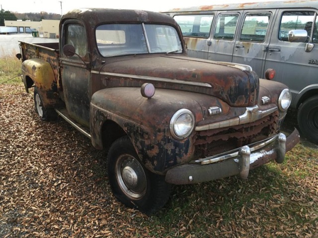 Wood You Like to Restore This Ford Marmon-Herrington Super Deluxe?