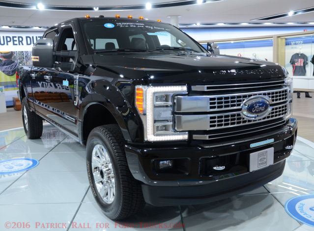 2017 Ford F-250 Platinum Shows Off in Detroit