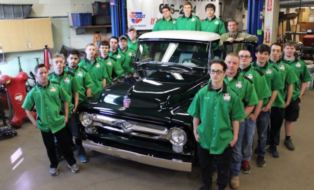 High School Students Auction Their 1956 Ford F-100 Project Truck
