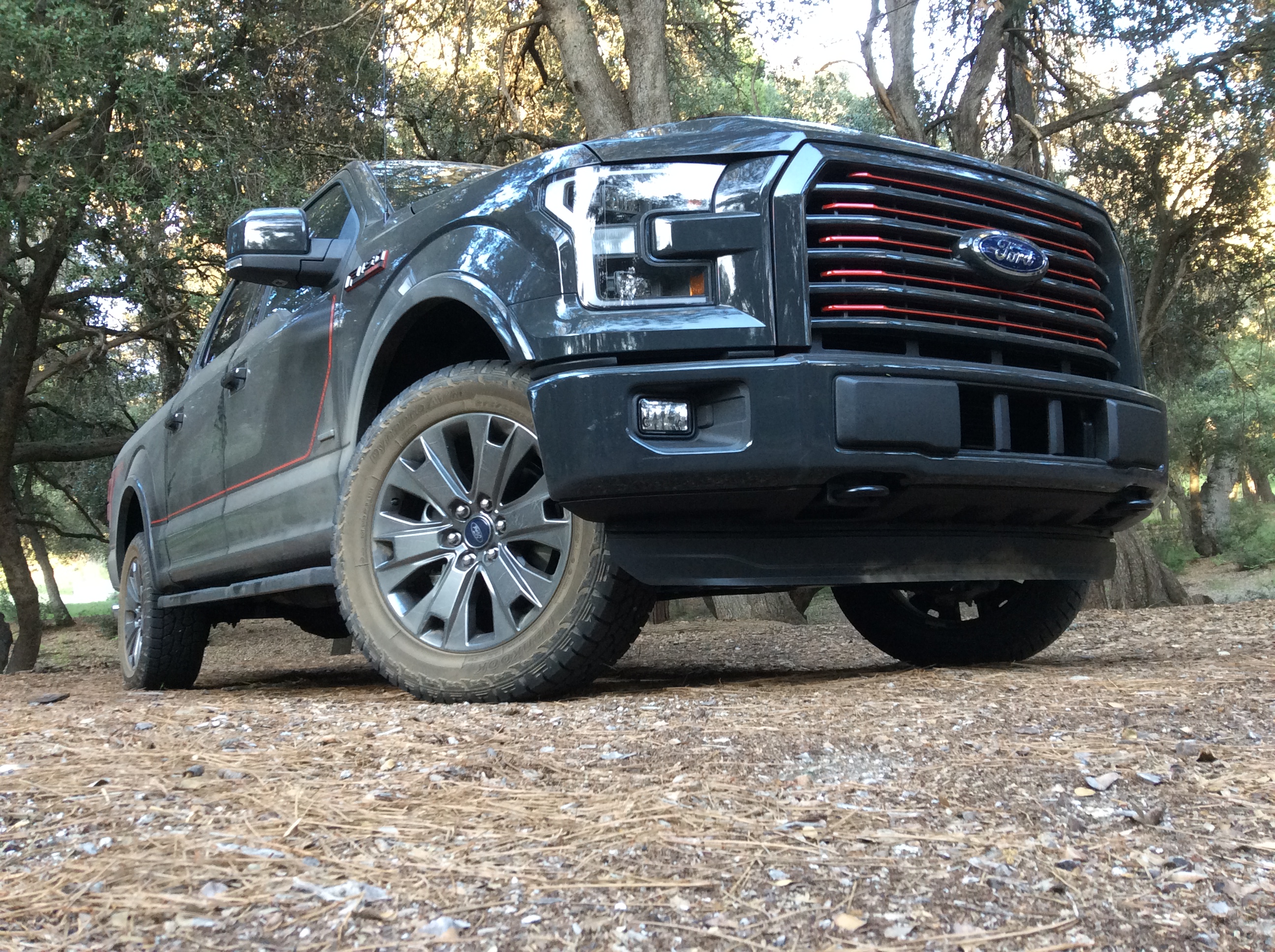 Grab a 2016 F-150 Now or Wait for the 2017 F-150?