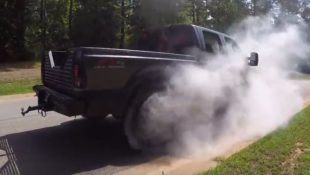 Tire Smokin’ Diesel F-250 Creates All Sorts of Smoke