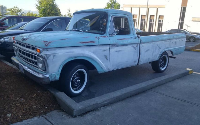 Classic 1966 Ford F-100 Build
