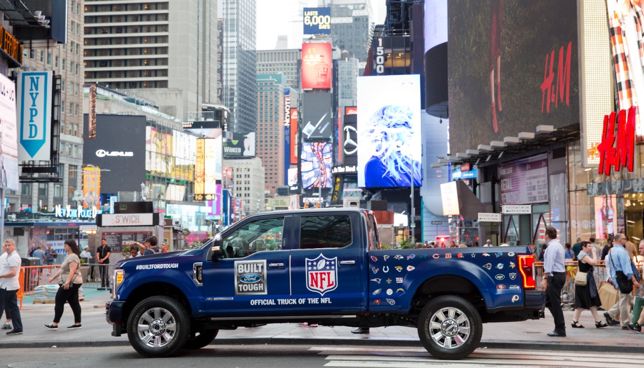 Ford-NFL-Times-Square