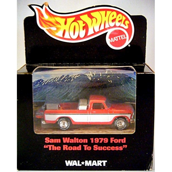 HOT WHEELS WALTONS 1979 FORD F-150 TRUCK WITH PAINT VARIATION & WAL.MART R/R
