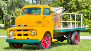 This 1952 Ford F-6 Wants to be the Star of Your Next Parade!