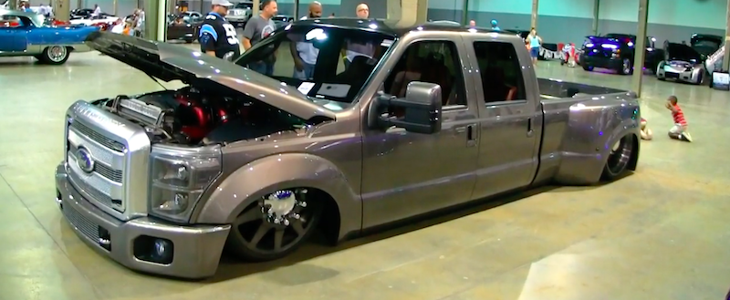 Custom 2005 Ford F-350 Dually on Airbags – Yay or Nay?