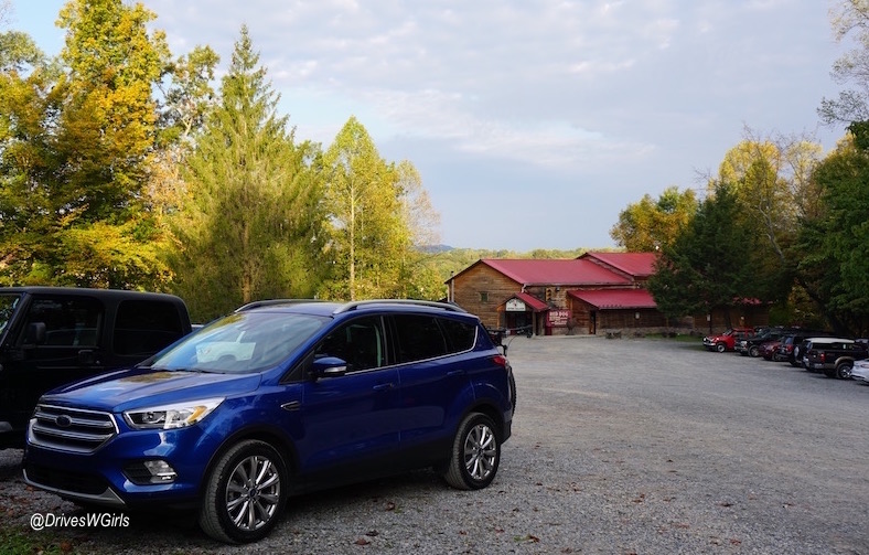 Traveling With the 2017 Escape & Ford Pass Mobile Phone App