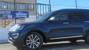 Ford Explorer Platinum Review: What Would Mike Brady Drive?