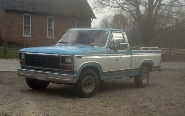 Eighties-Era Ford F-100 Is Totally Awesome