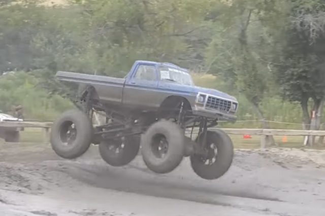 This Old-School Ford Is Built to Get Down and Dirty