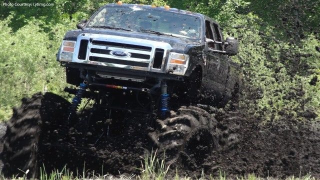 10 Ford Trucks Enjoying International Mud Day – June 29