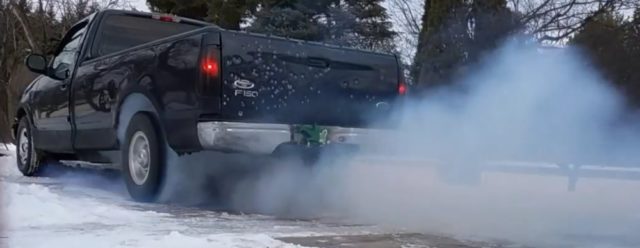 F-150 Smoke Show in Winter Wonderland – Tire Smokin’ Tuesday