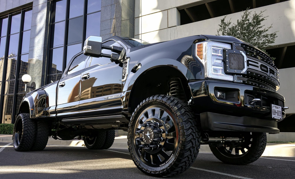 Blacked Out Ford F 350 Super Duty Is The King Of The Paved Streets