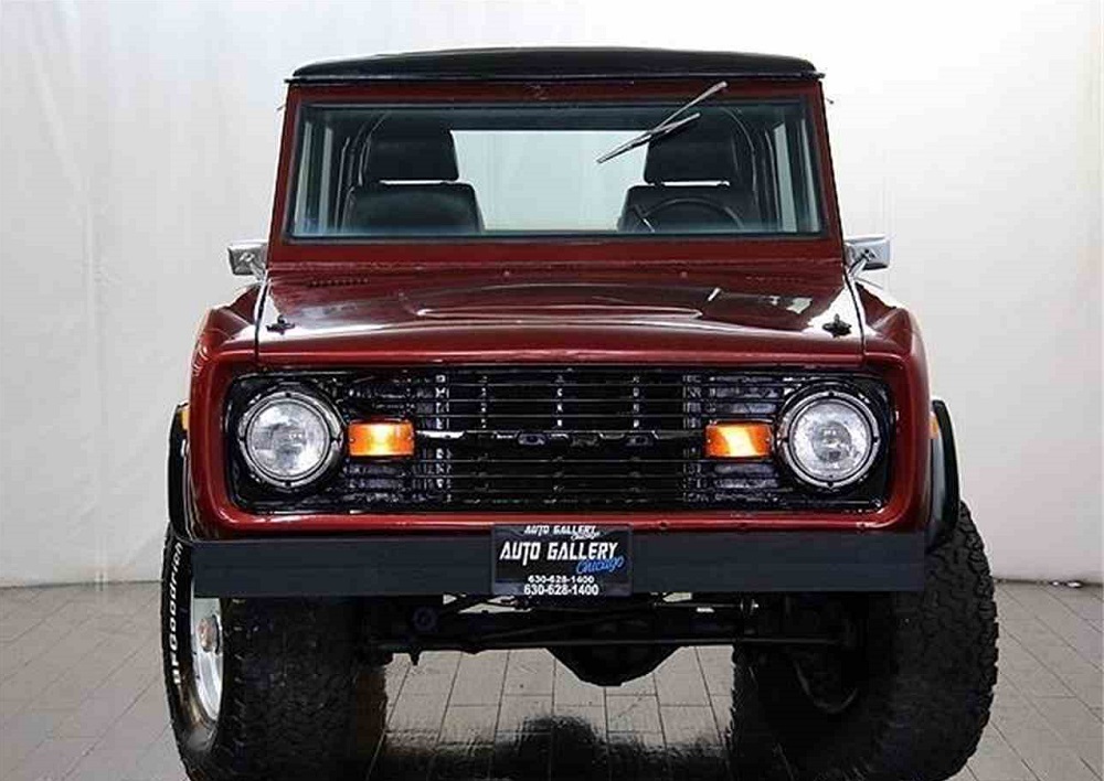 1973 Ford Bronco Is a Sexy Seventies Relic that Rocks!
