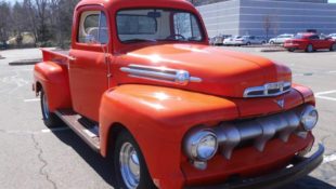 1951 Ford F-1 Orange PS Front