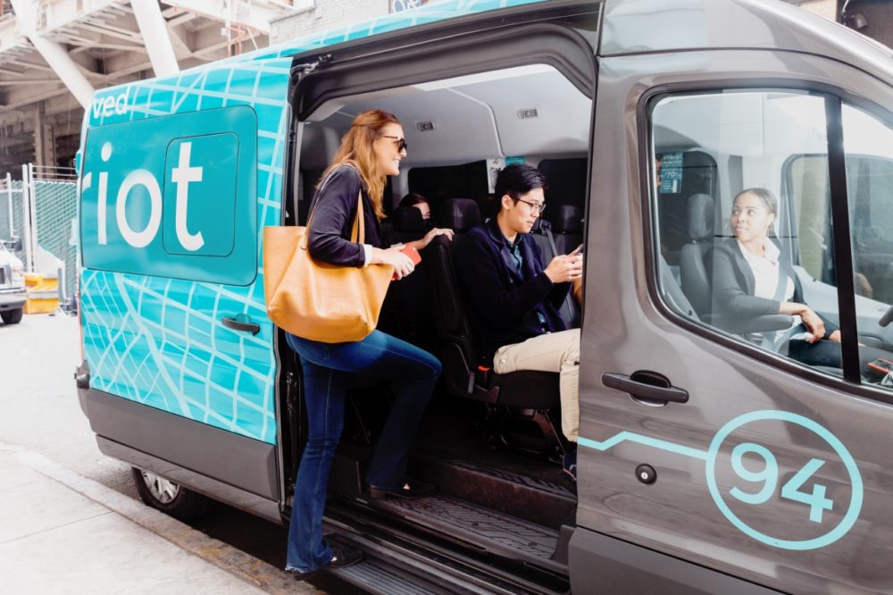 Chariot Ford Transit collecting commuters