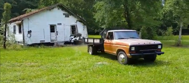 ford-trucks.com Ford Truck Pulls House Down