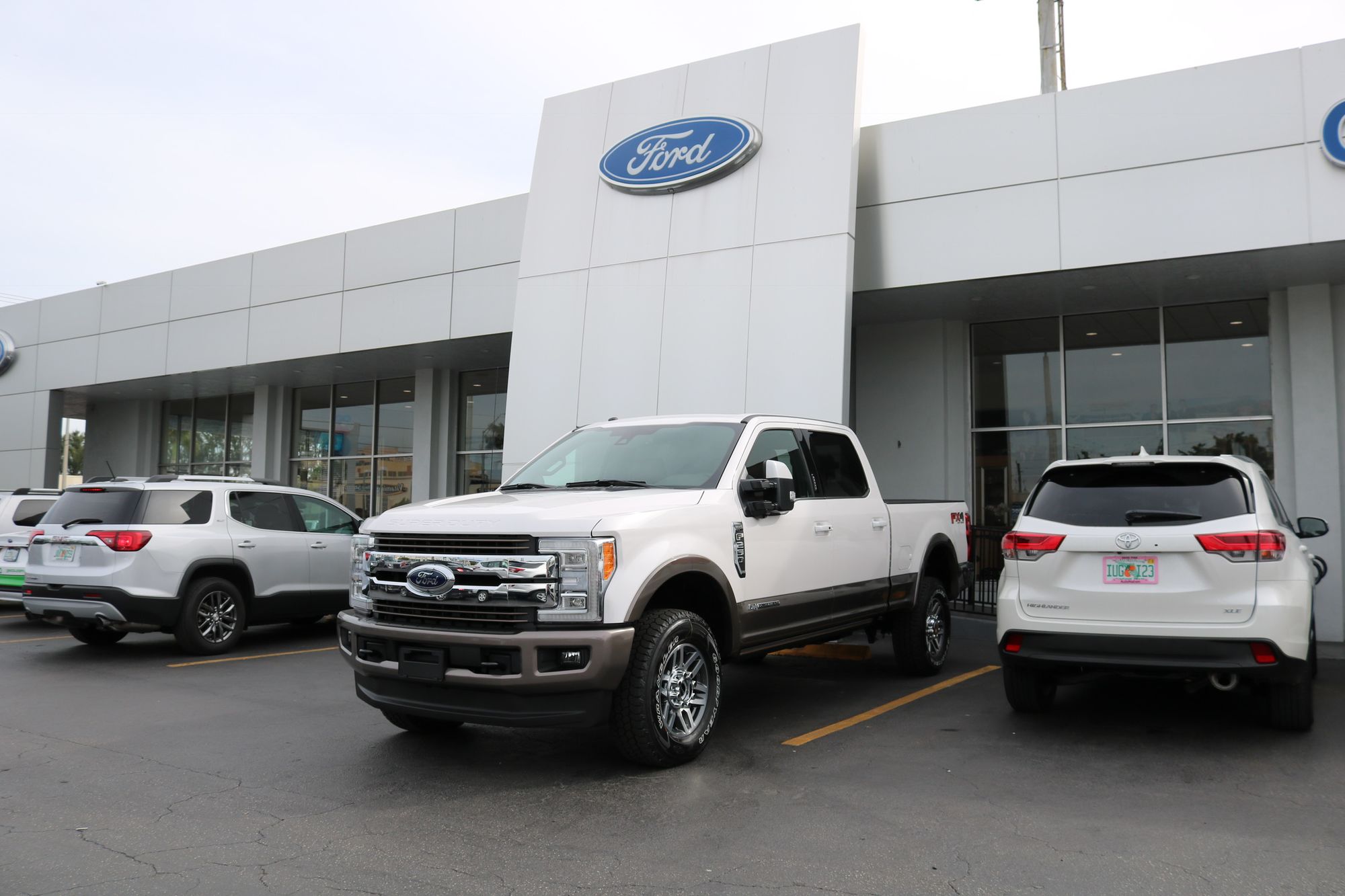 Ford Truck Dealership