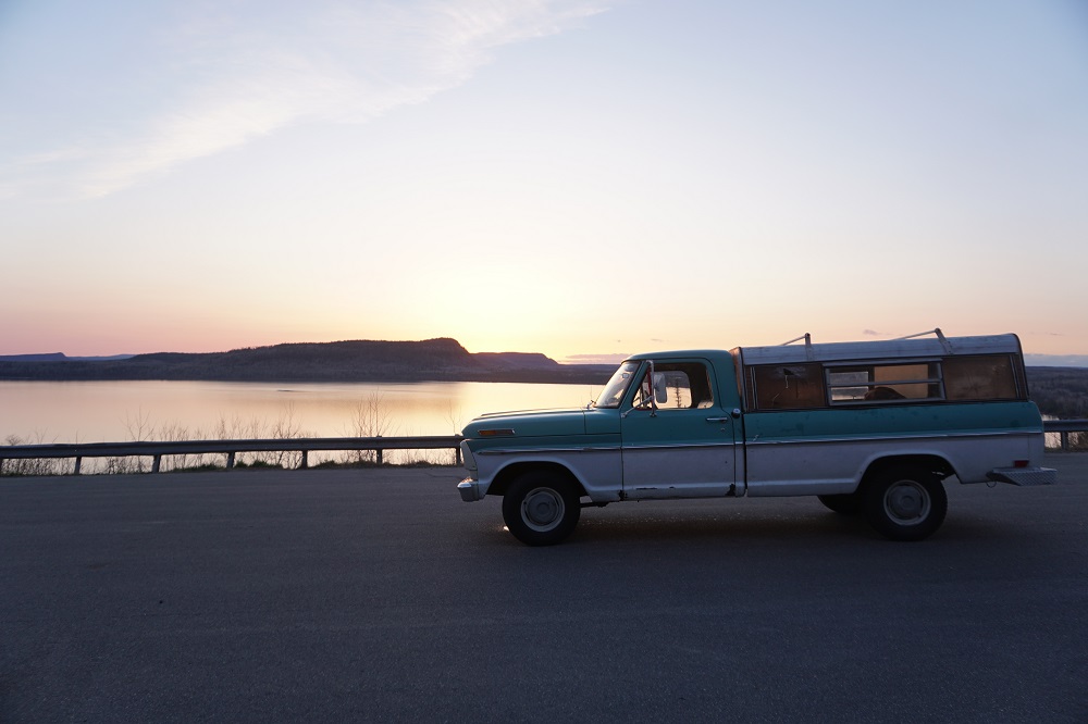 FORD TRUCK ENTHUSIASTS - Ford F-100 Across Canada