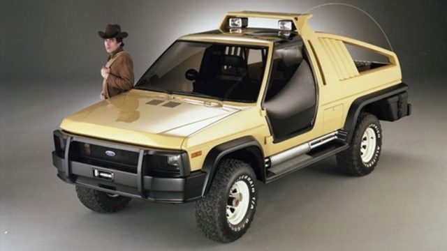1981 Ford Bronco Montana Lobo Concept Front