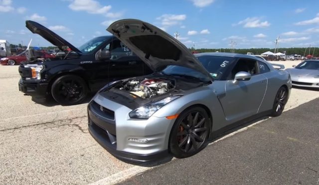 Nissan GTR waiting with Ford F-150