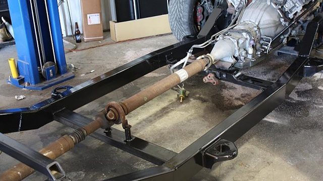 Ford F-150: How to Replace Drive Shaft