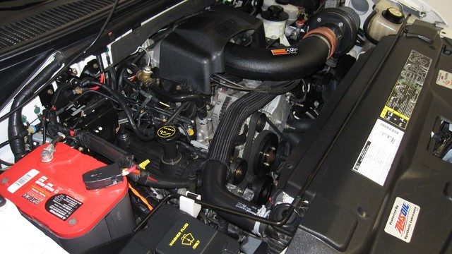 Ford F-150/F-250: How to Clean Your Engine